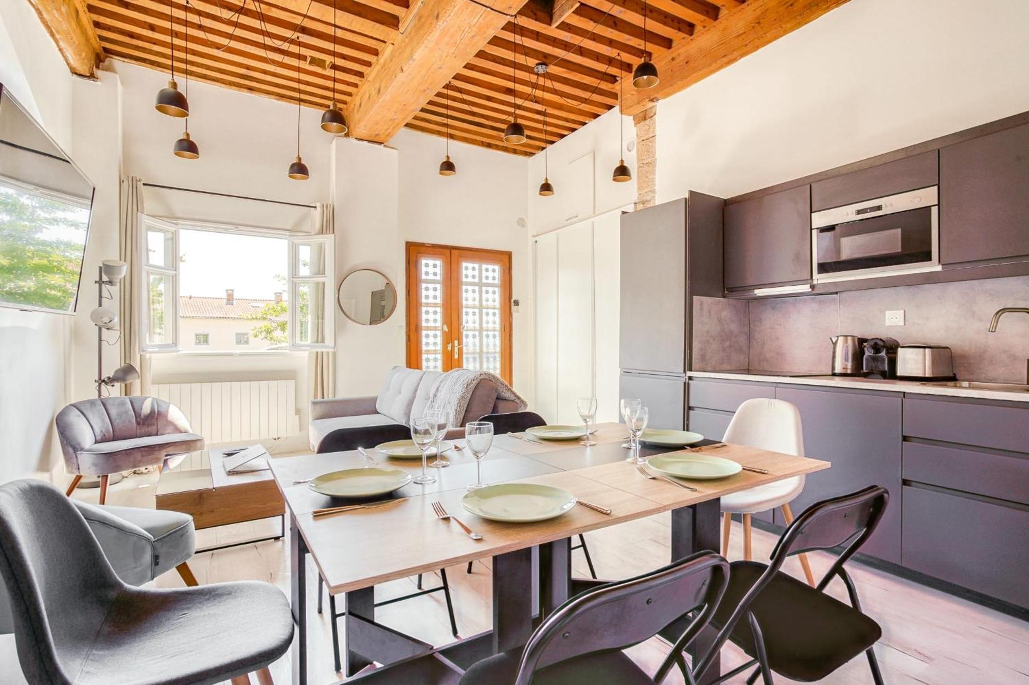 Charming 6-Person Apartment Terreaux & Croix Rousse Area Lyon Exterior foto