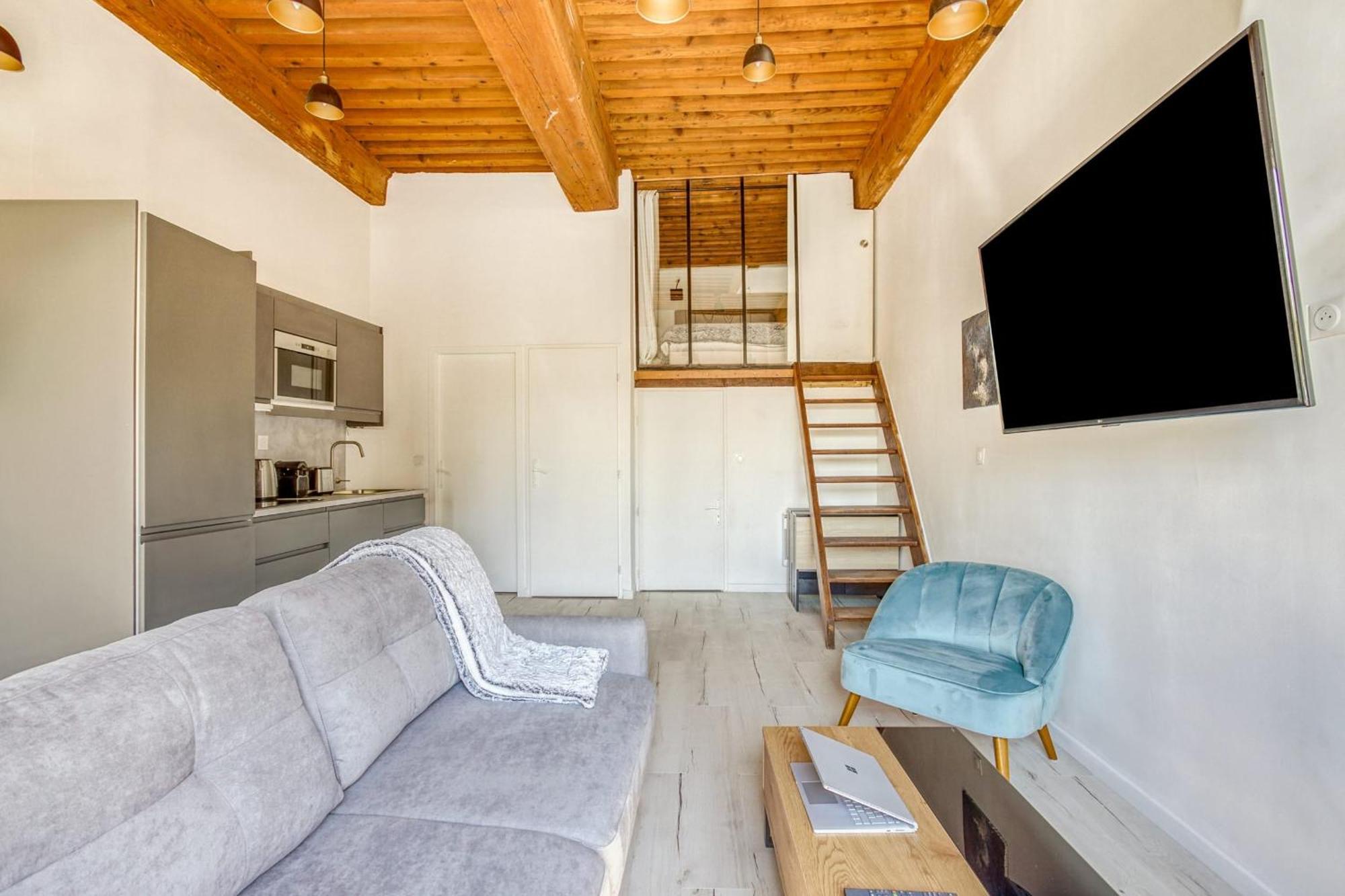Charming 6-Person Apartment Terreaux & Croix Rousse Area Lyon Exterior foto
